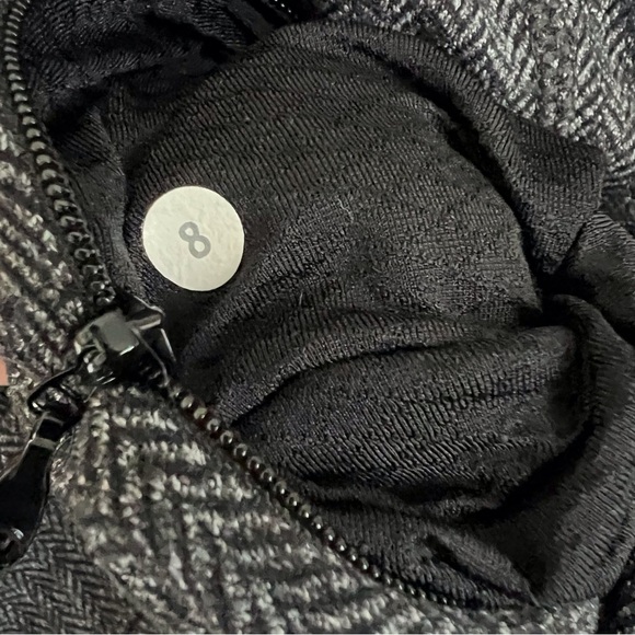 Lululemon Women’s Think Fast Heathered Herringbone Black Grey Long Sleeve Size 8 - Picture 11 of 11